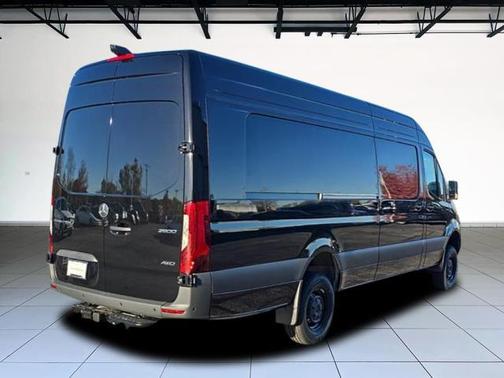 2026 Mercedes-Benz Sprinter 2500 High Roof