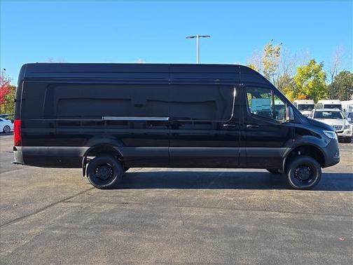 2026 Mercedes-Benz Sprinter 2500 High Roof
