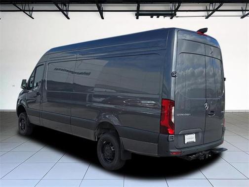2026 Mercedes-Benz Sprinter 2500 High Roof