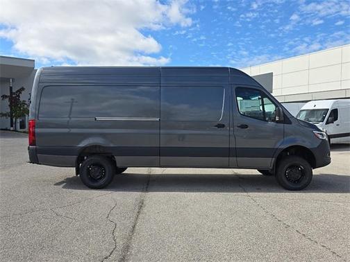 2026 Mercedes-Benz Sprinter 2500 High Roof