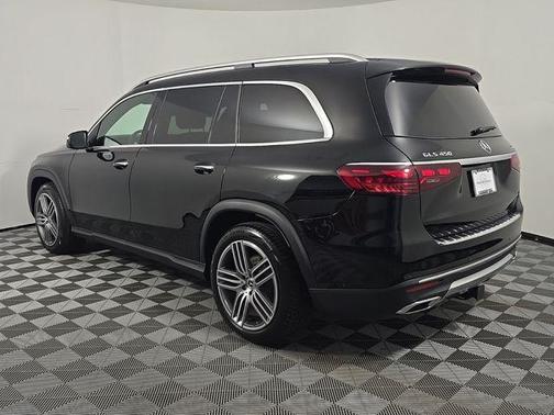 Black 2025 Mercedes-Benz GLS 450 4MATIC