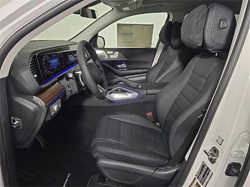 2025 Mercedes-Benz GLS 450 4MATIC