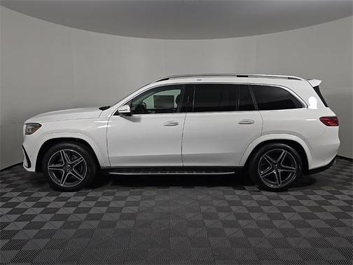 2025 Mercedes-Benz GLS 450 4MATIC