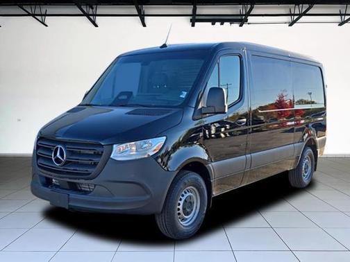 2026 Mercedes-Benz Sprinter 2500 Standard Roof