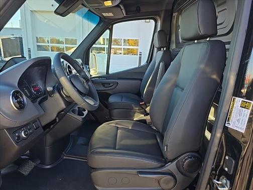2026 Mercedes-Benz Sprinter 2500 Standard Roof