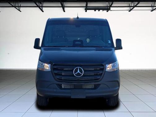 2026 Mercedes-Benz Sprinter 2500 Standard Roof