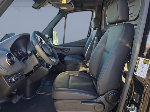 2026 Mercedes-Benz Sprinter 2500 Standard Roof