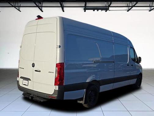 2026 Mercedes-Benz Sprinter 2500 High Roof