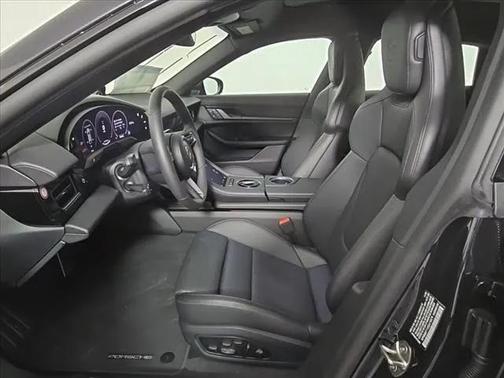 2025 Porsche Taycan 4S