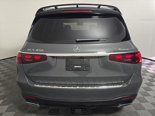 2025 Mercedes-Benz GLS 450 4MATIC
