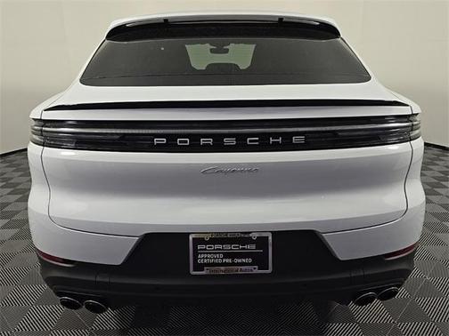 2024 Porsche Cayenne Base (Tiptronic)