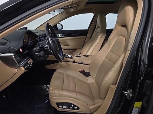 2020 Porsche Panamera 4