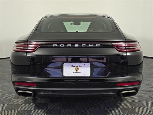2020 Porsche Panamera 4