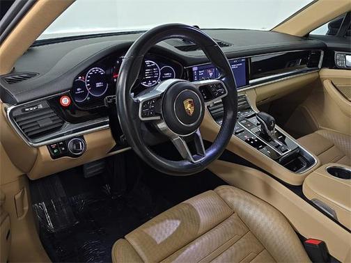 2020 Porsche Panamera 4