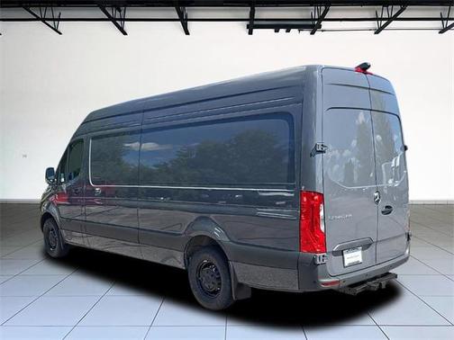 2025 Mercedes-Benz Sprinter 2500 High Roof