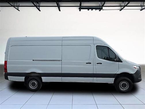 2023 Mercedes-Benz Sprinter 2500 High Roof