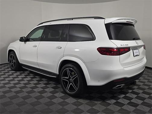 2026 Mercedes-Benz GLS 450 4MATIC