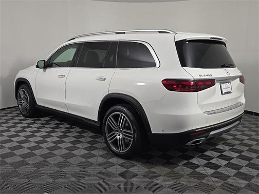 2025 Mercedes-Benz GLS 450 4MATIC