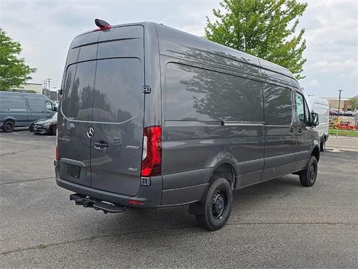 2025 Mercedes-Benz Sprinter 2500 High Roof