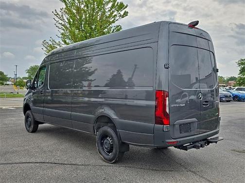 2025 Mercedes-Benz Sprinter 2500 High Roof