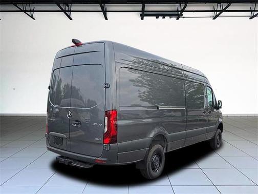 2025 Mercedes-Benz Sprinter 2500 High Roof