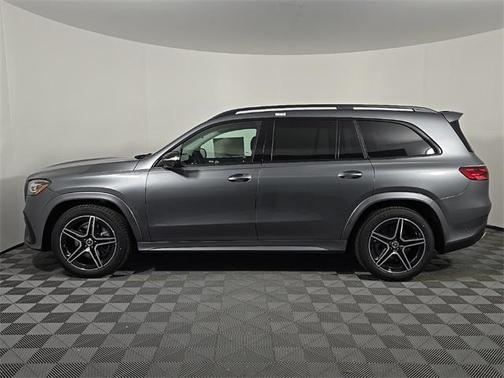 2025 Mercedes-Benz GLS 450 4MATIC