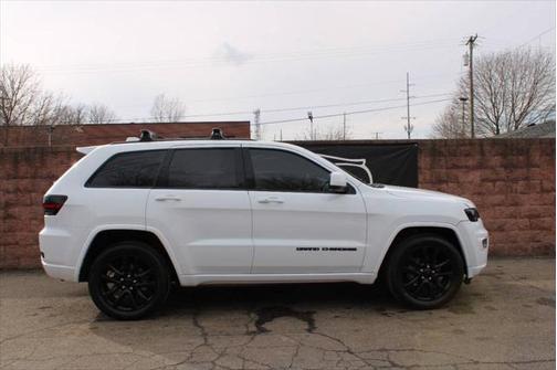 2018 Jeep Grand Cherokee Altitude