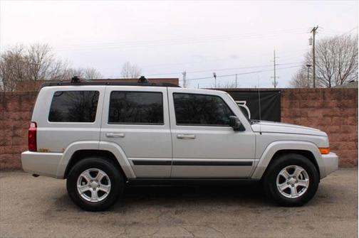 2007 Jeep Commander Sport