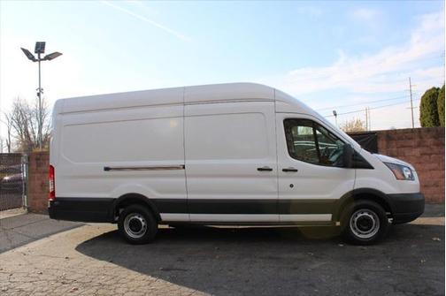 2018 Ford Transit-250 Base