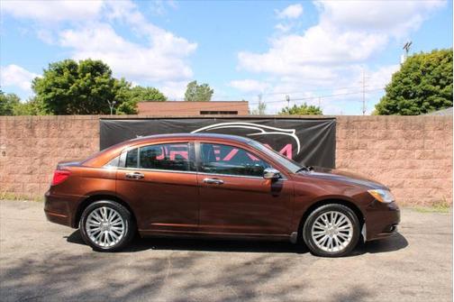 2012 Chrysler 200 Limited