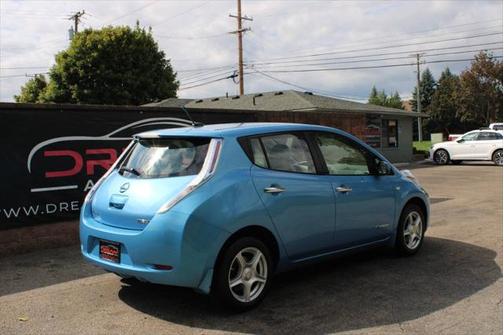 2012 Nissan Leaf SV