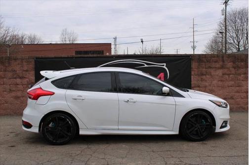 2018 Ford Focus ST ST