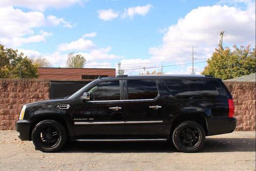 2012 Cadillac Escalade ESV Luxury
