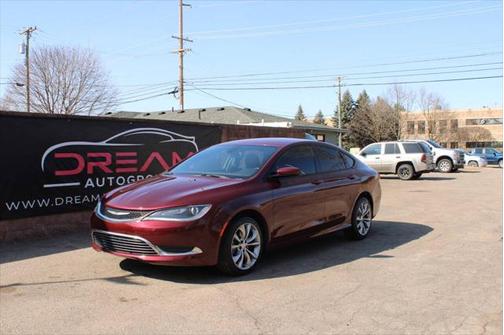 2016 Chrysler 200 S