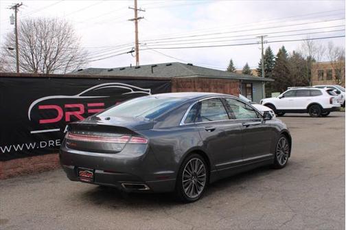 2015 Lincoln MKZ Base