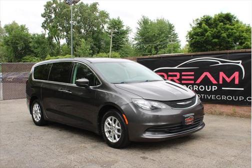 2018 Chrysler Pacifica Touring
