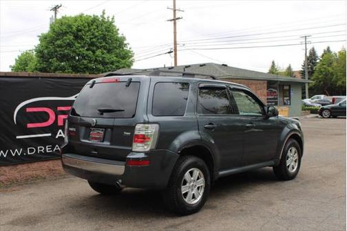 2010 Mercury Mariner V6 4dr SUV