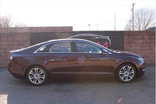 2013 Lincoln MKZ Base