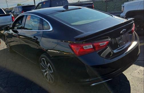 2021 Chevrolet Malibu FWD RS