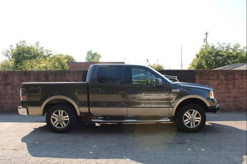 2005 Ford F-150 Lariat SuperCrew