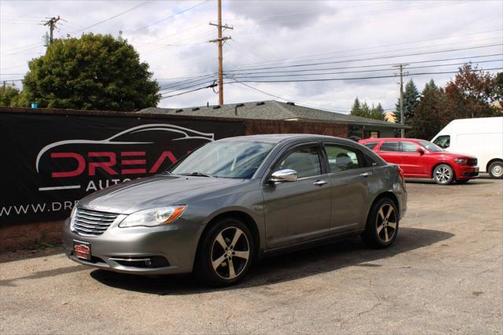 2012 Chrysler 200 Limited