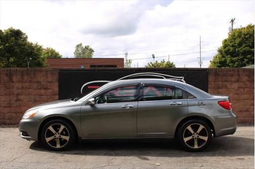 2012 Chrysler 200 Limited