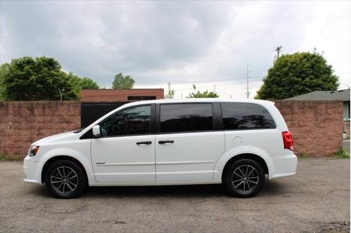 2016 Dodge Grand Caravan AVP/SE