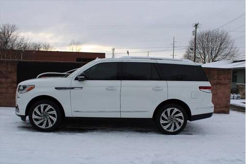 2022 Lincoln Navigator Reserve