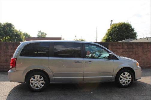 2016 Dodge Grand Caravan AVP/SE