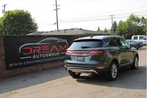 2019 Lincoln MKC Select