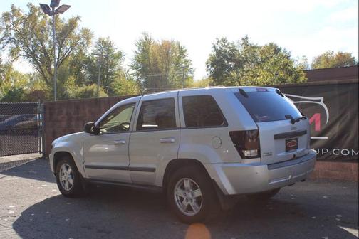 2007 Jeep Grand Cherokee Laredo