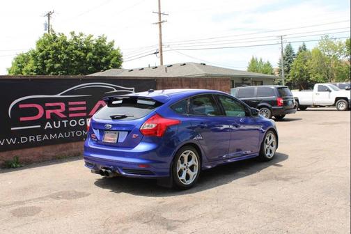 Performance Blue 2014 Ford Focus ST