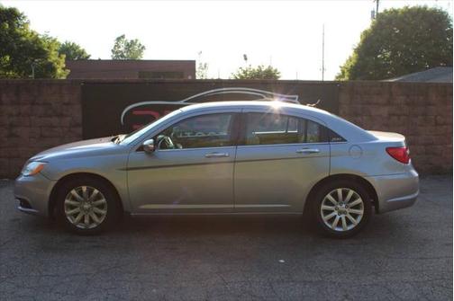 2013 Chrysler 200 Limited