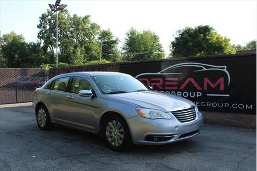 2013 Chrysler 200 Limited